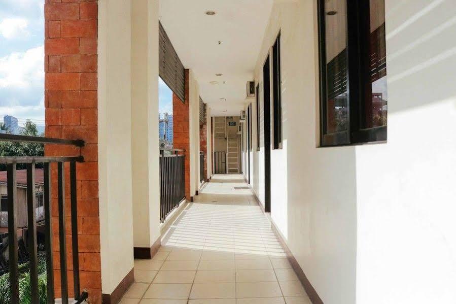 Reddoorz Plus @ Mabolo Cebu Eksteriør bilde