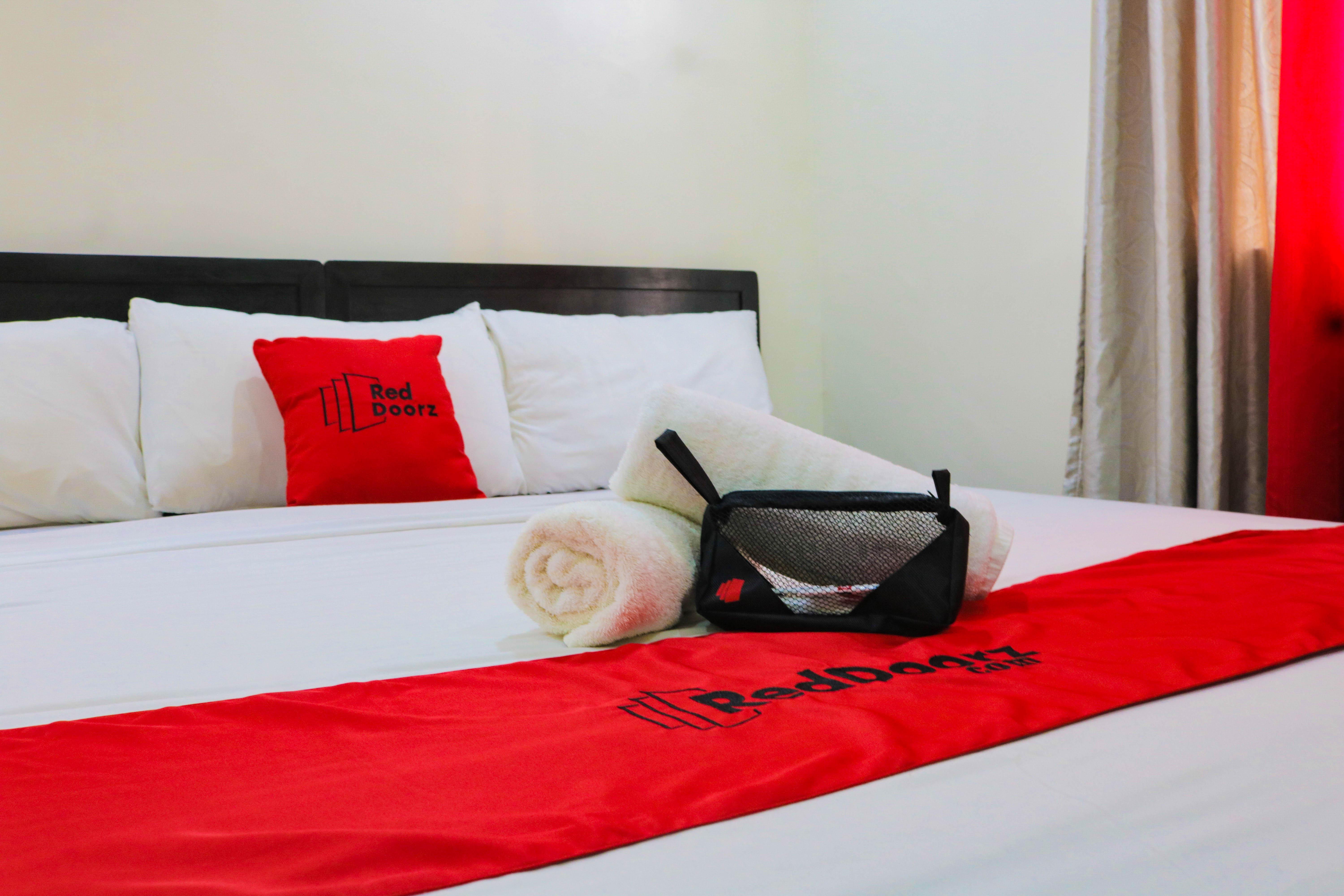 Reddoorz Plus @ Mabolo Cebu Eksteriør bilde