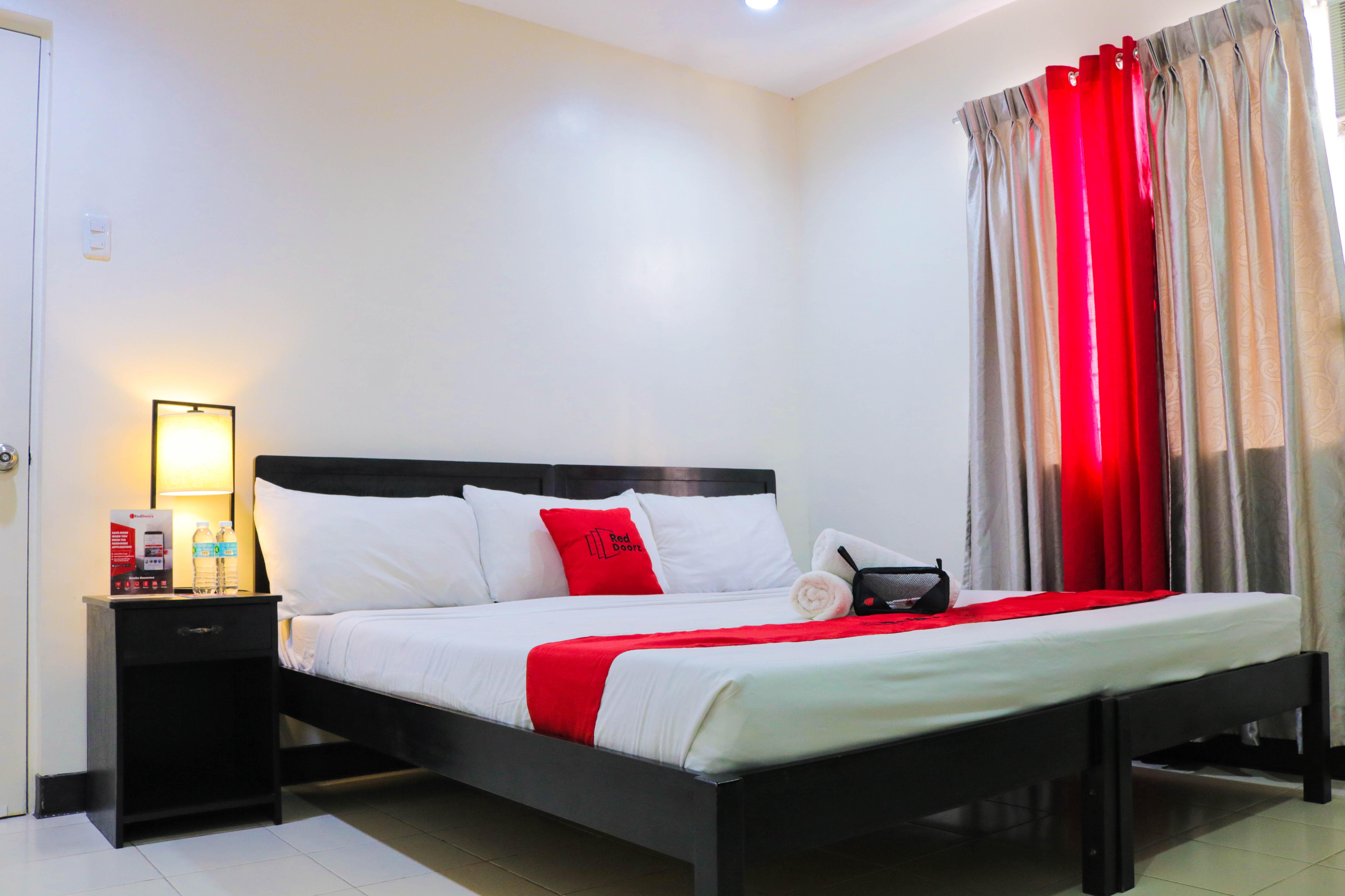 Reddoorz Plus @ Mabolo Cebu Hotell Eksteriør bilde