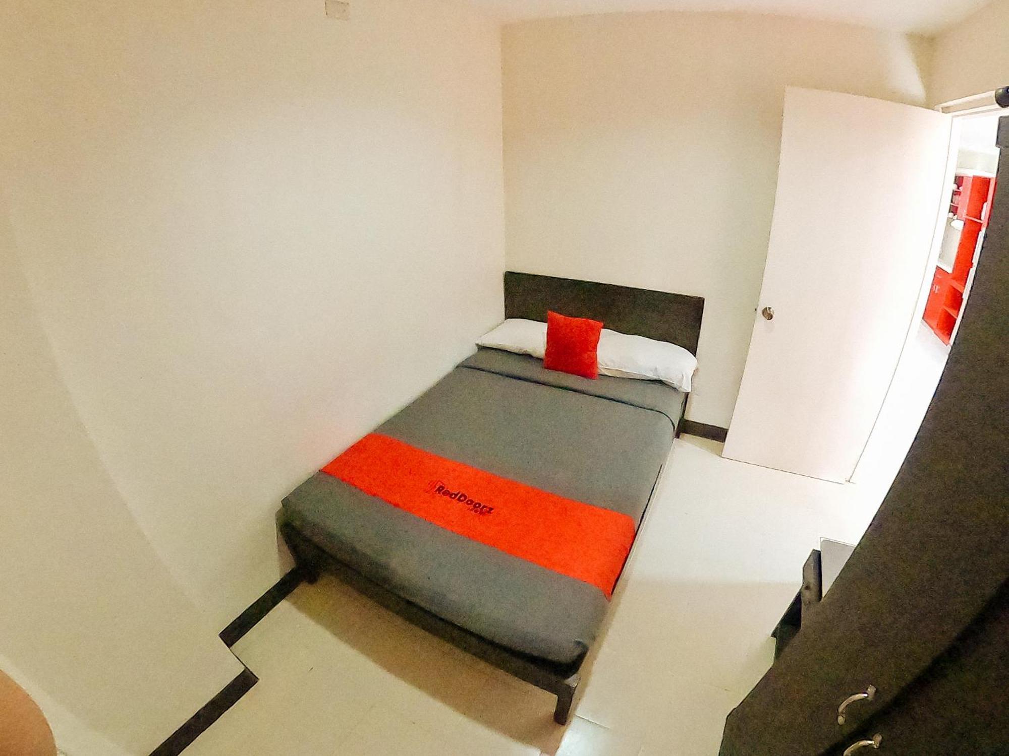 Reddoorz Plus @ Mabolo Cebu Hotell Rom bilde